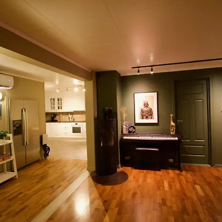 Appartement Trivelig I Rolige, Bynaere Omgivelser Tromsø
