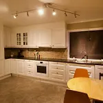 Apartmán Trivelig I Rolige, Bynaere Omgivelser Tromsø
