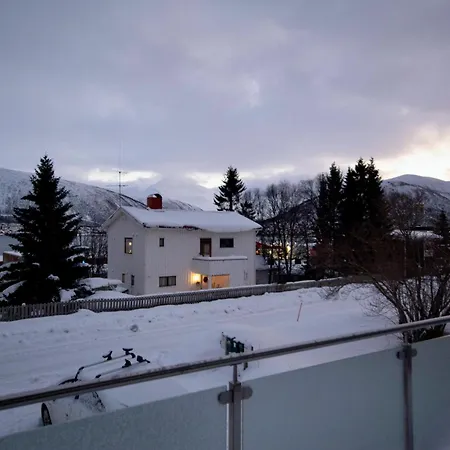 Apartmán Trivelig I Rolige, Bynaere Omgivelser Tromsø